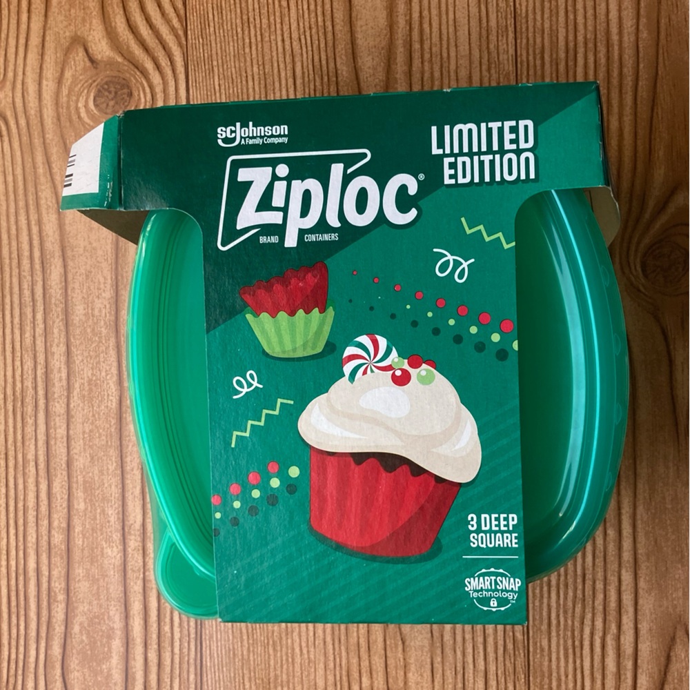 New Ziploc Limited Edition Holiday Medium Deep Square Container Green 3 Count
